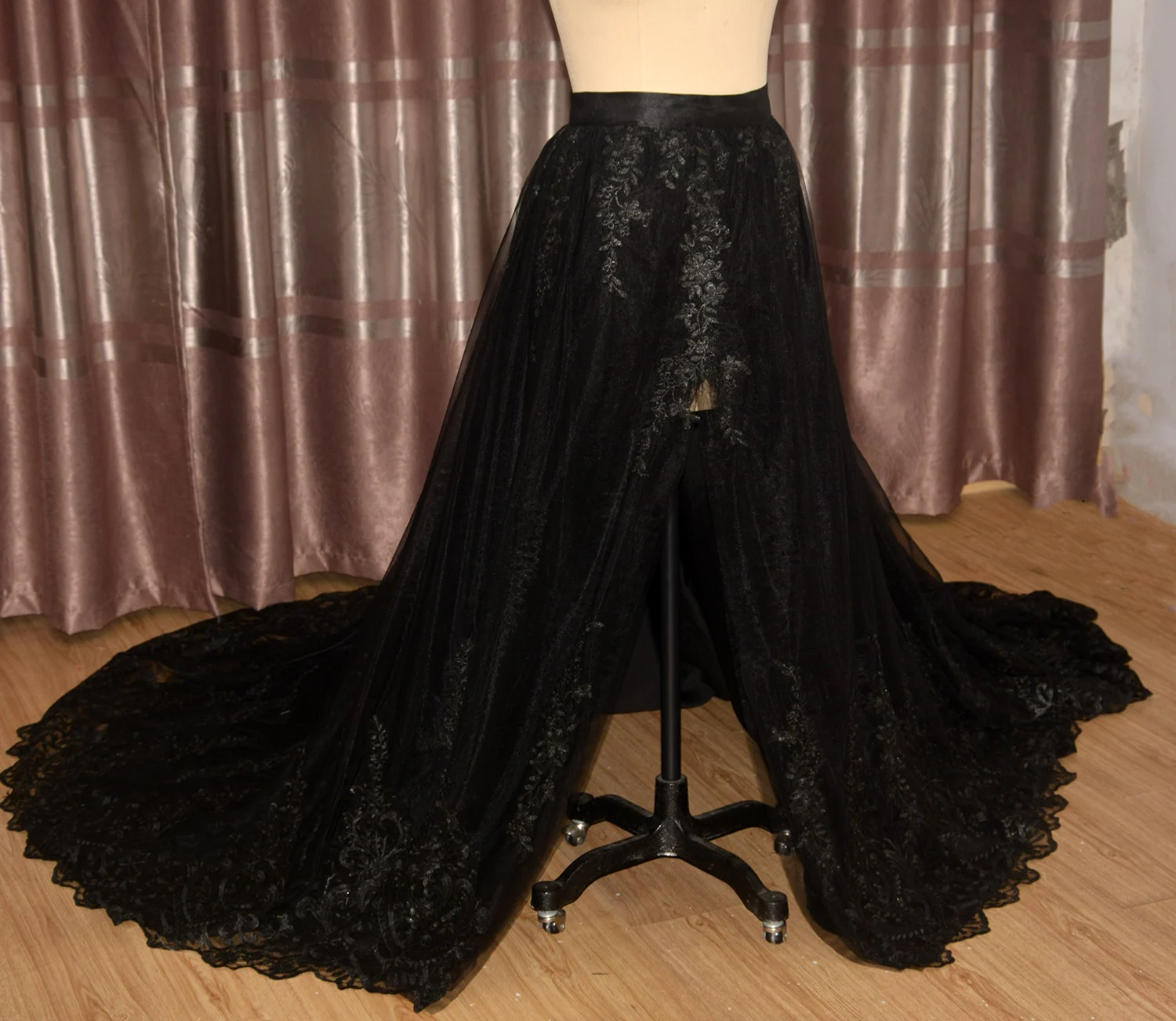 

black tulle skirt Removable skirt lace skirt Wedding train skirt Tulle skirt Bridal dress train underskirt custom petticoat