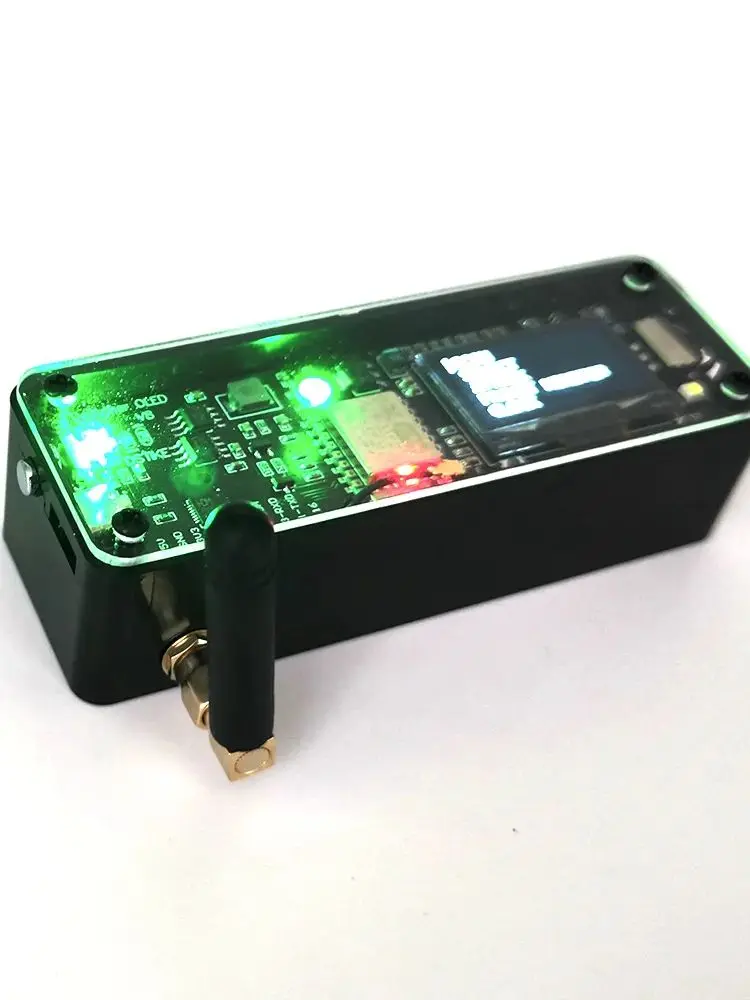 

DSTIKE WiFi Deauther OLED V8 KIT