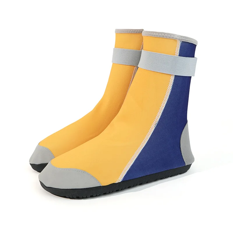 Chaussures aquatiques imperméables pour adultes et enfants, bottes de pêche aux pieds nus, chaussures de pataugeoire de plage en plein air, chaussettes de fitness intérieures, chaussures de yoga