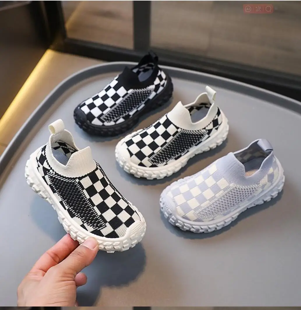 Children's Sneakers Light Boys Girls Casual Sock Shoes Soft Bottom Breathable Mesh Running Shoes Kids Baby Tennis Sports SHOES