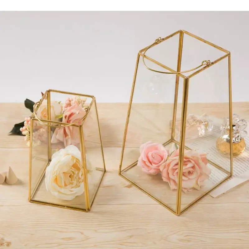 

Trapezoidal Glass Storage Box Candlestick Ornament Eternal Flower Boxes Display Jewelry Decorative Stand Organizer