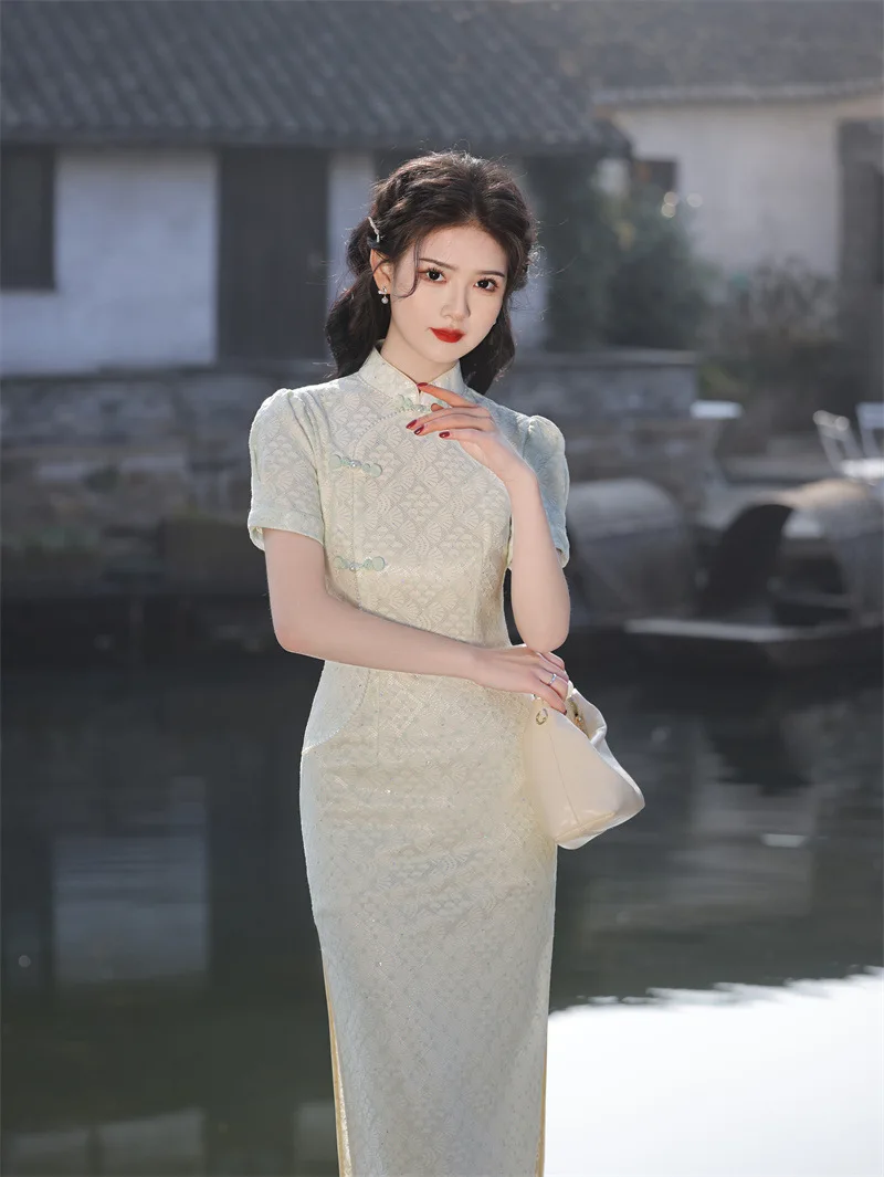 Spring and Summer New Lace Qipao Mid length Pearl Edge Girl Qipao Chinese Slim Mandarin Collar Cheongsam