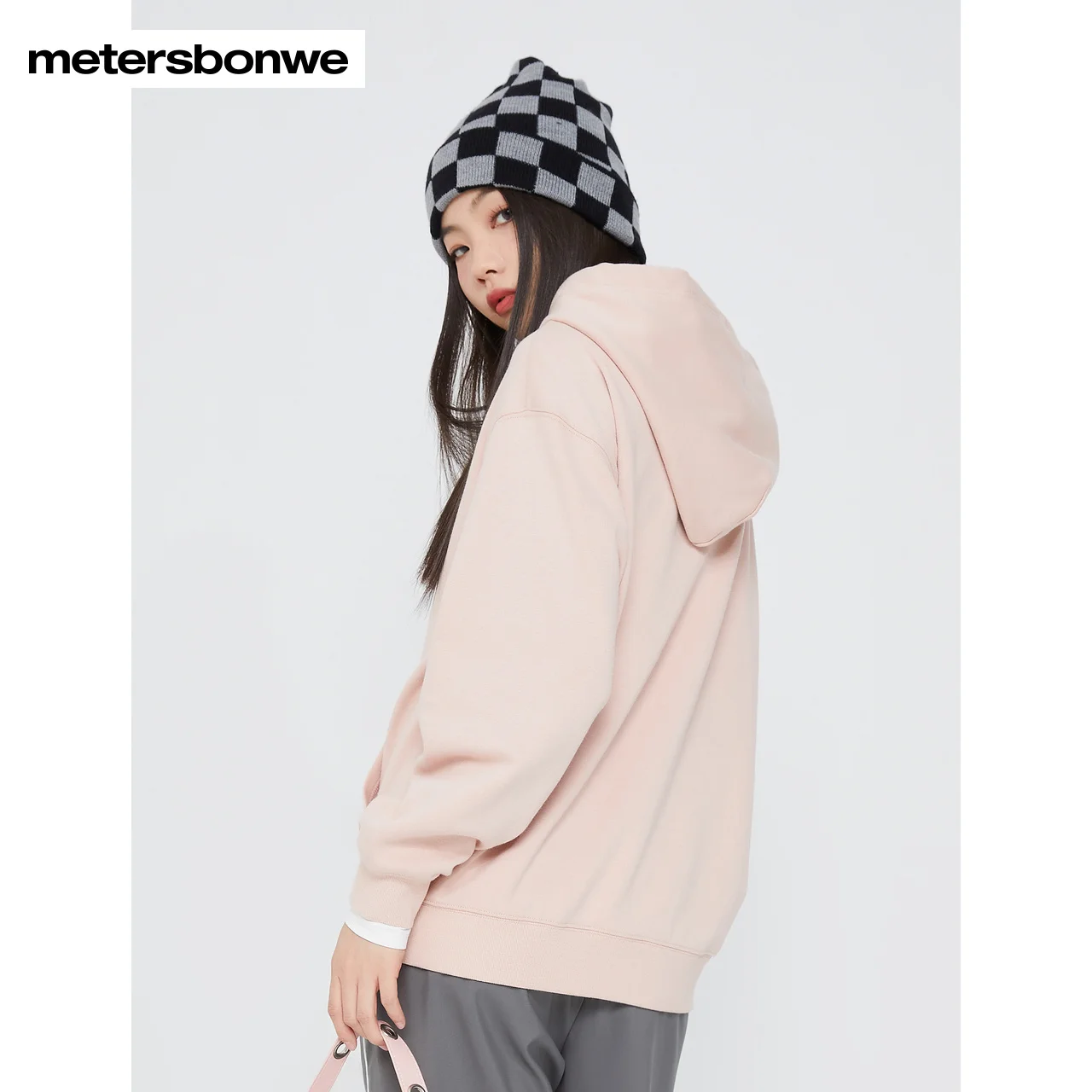 Metersbonwe-Women Knitted Blended Fabric Printed Hoodie Collar And Cuffs Splicing White Knitted Fabric Fake Two Pieces Pullover