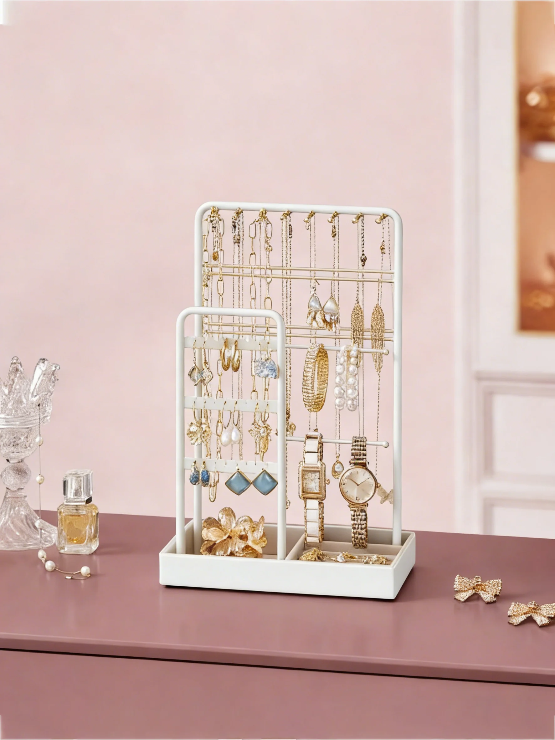 

Многофункциональный двухъярусный золотой прямоугольный органайзер для украшений: колье, браслетов и серег