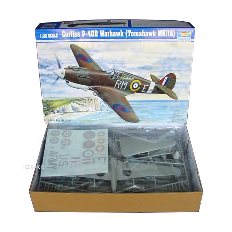 

Trumpeter 02228 1: 32 Curtiss P40B Warhawk Tomahawk MkIIA Fighter Aircraft Military Assembly Plastic Craft Model Building Kit