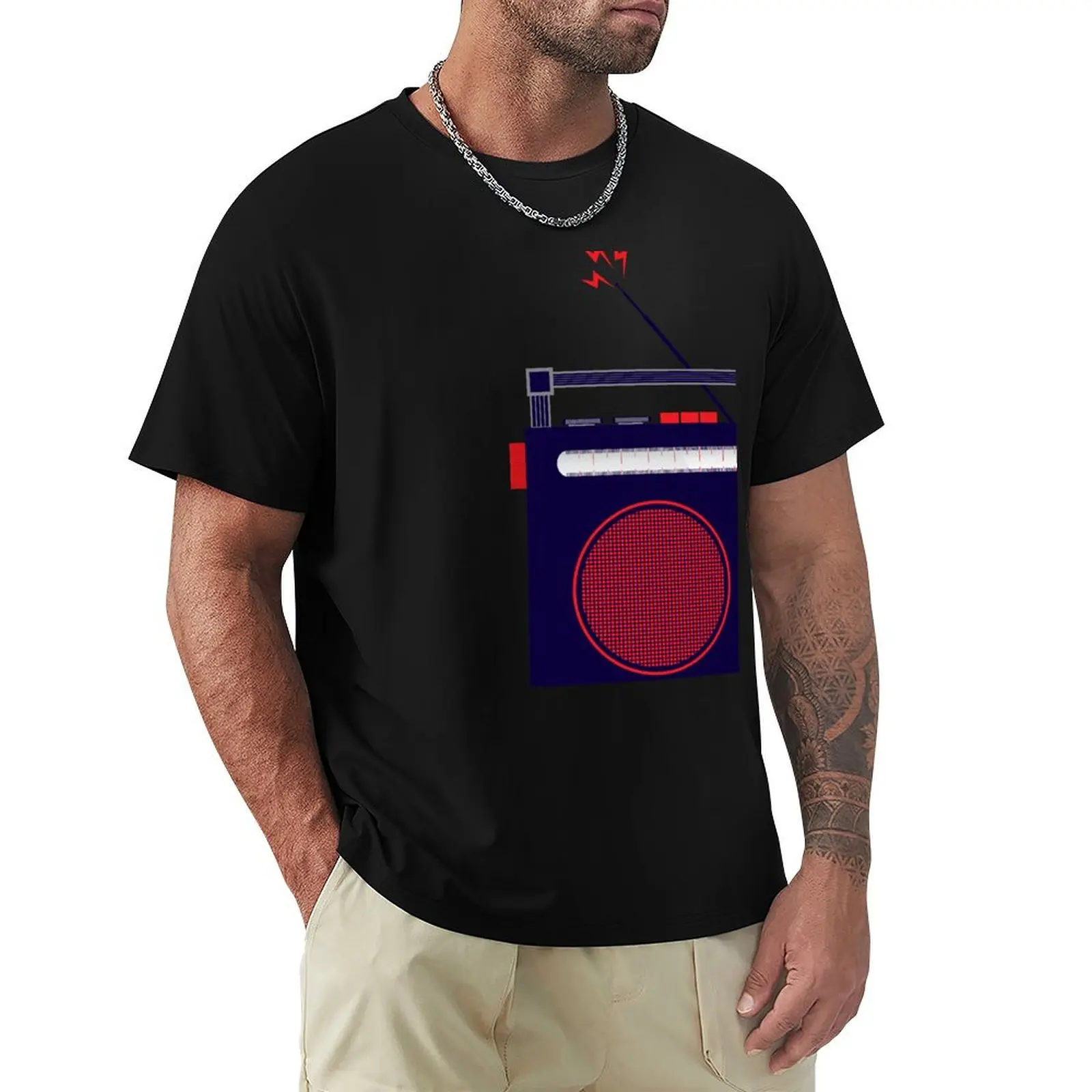 

Funky Little Radio T-Shirt Simple Graphic Design T-Shirt