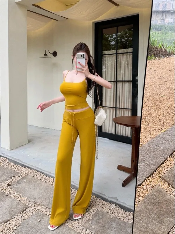 

Women's Slim Fit Straight Leg Knitted Casual Pants Set with Built-In Bra Pad Breathable Lightweight Summer Outfit