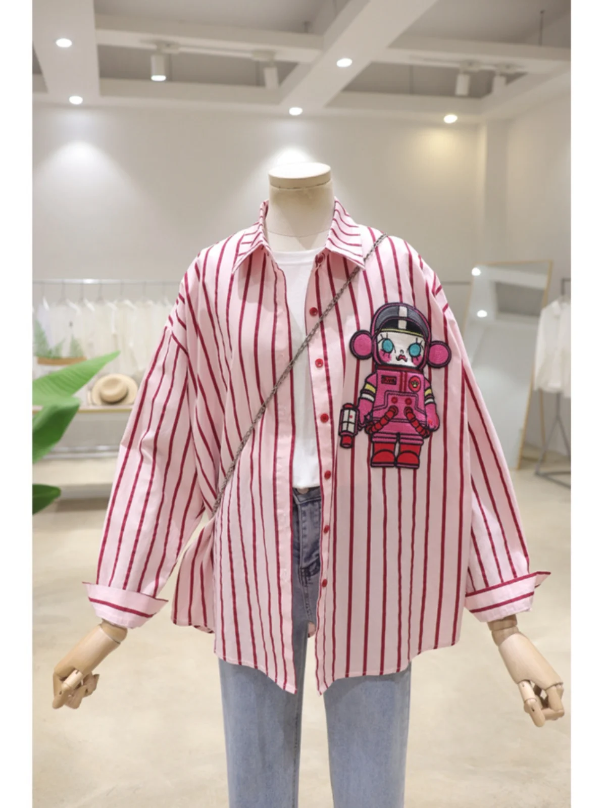 Exquisite Woven Embroidery Cartoon Girls\' Striped Shirt 2024 Spring Autumn Loose Slimming Cotton Long-Sleeved Shirt for Women