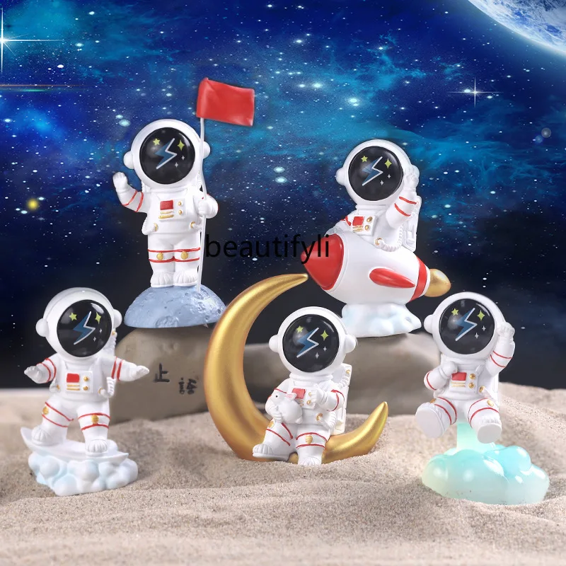 

Astronaut blind box girl birthday gift boys, tabletop ornaments car decoration children's toys