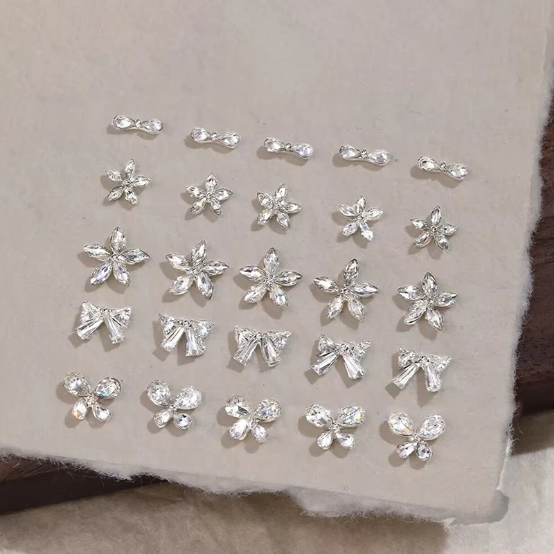 10 pièces brillant Zircon Nail Art strass breloques nœud papillon fleur ongles pierres précieuses Flatback Nail Art artisanat diamants bricolage décoration
