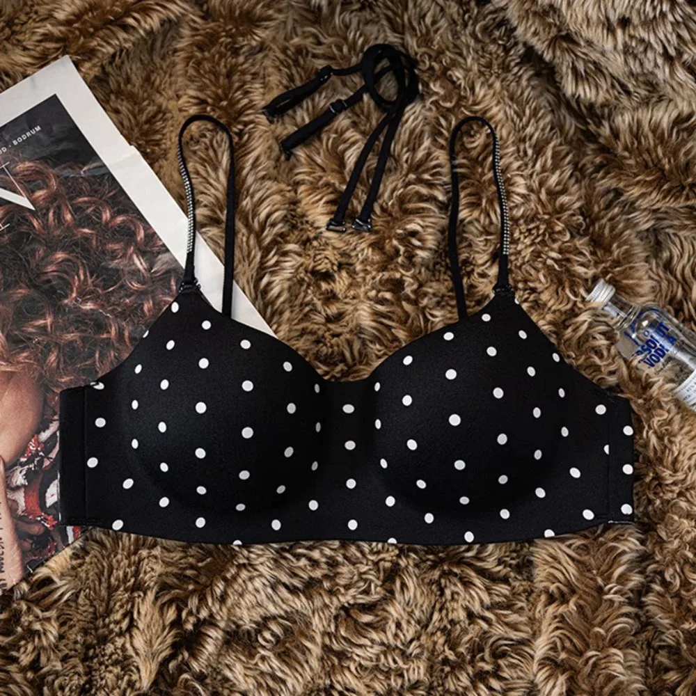 Women Polka Dot Halter Bralette Sensual Lingerie Thin Strap Seamless Anti Sagging Push Up Low Cut Beautiful Back Underwear 32-38