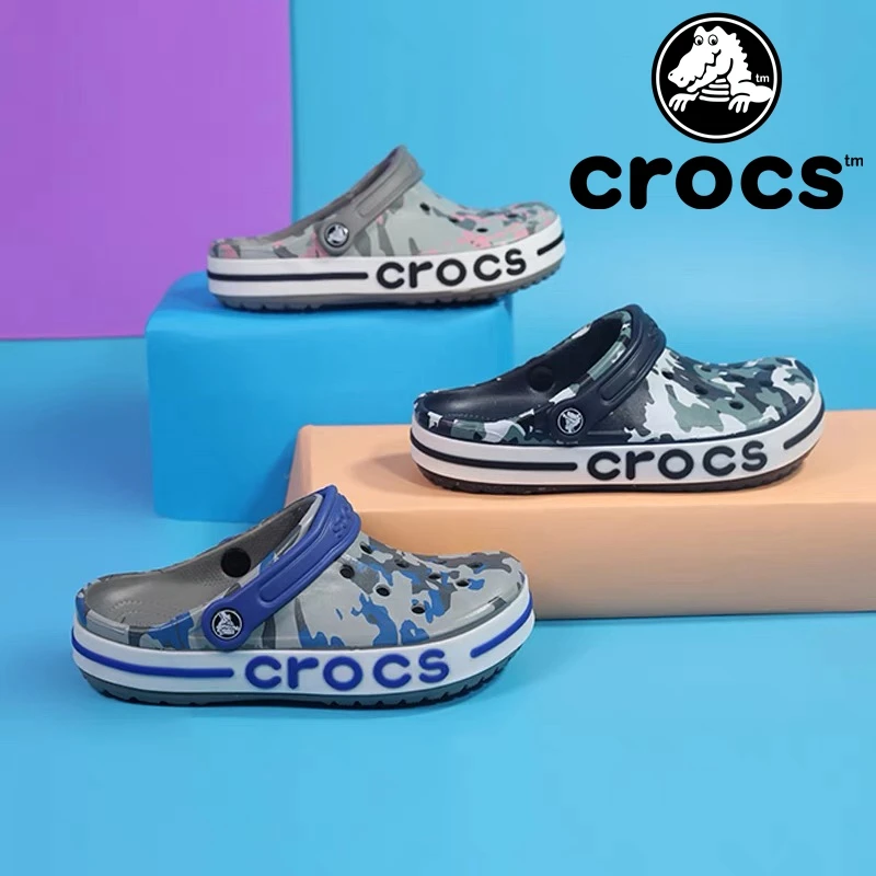 Crocs 클래식 카모 프린트 플랫폼 클로그, 편안한 트렌디한 밑창, 클로즈토 슬립온, 야외 통기성 비치 슈즈 