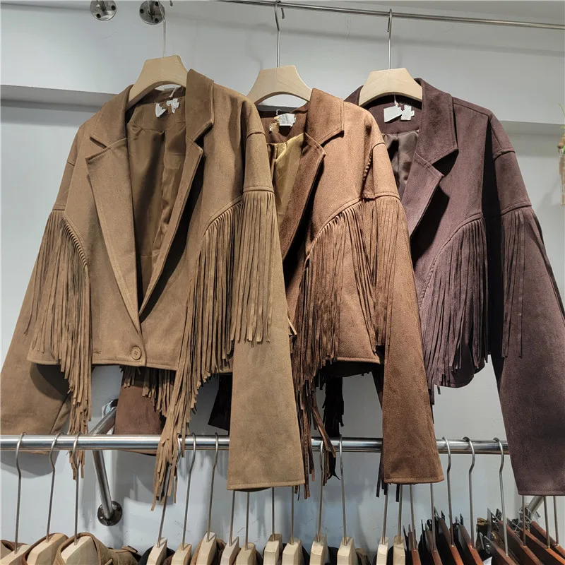 

Edgy Fringe Cropped Blazer. Sharp notched lapel design for a bold, versatile 2025 look.