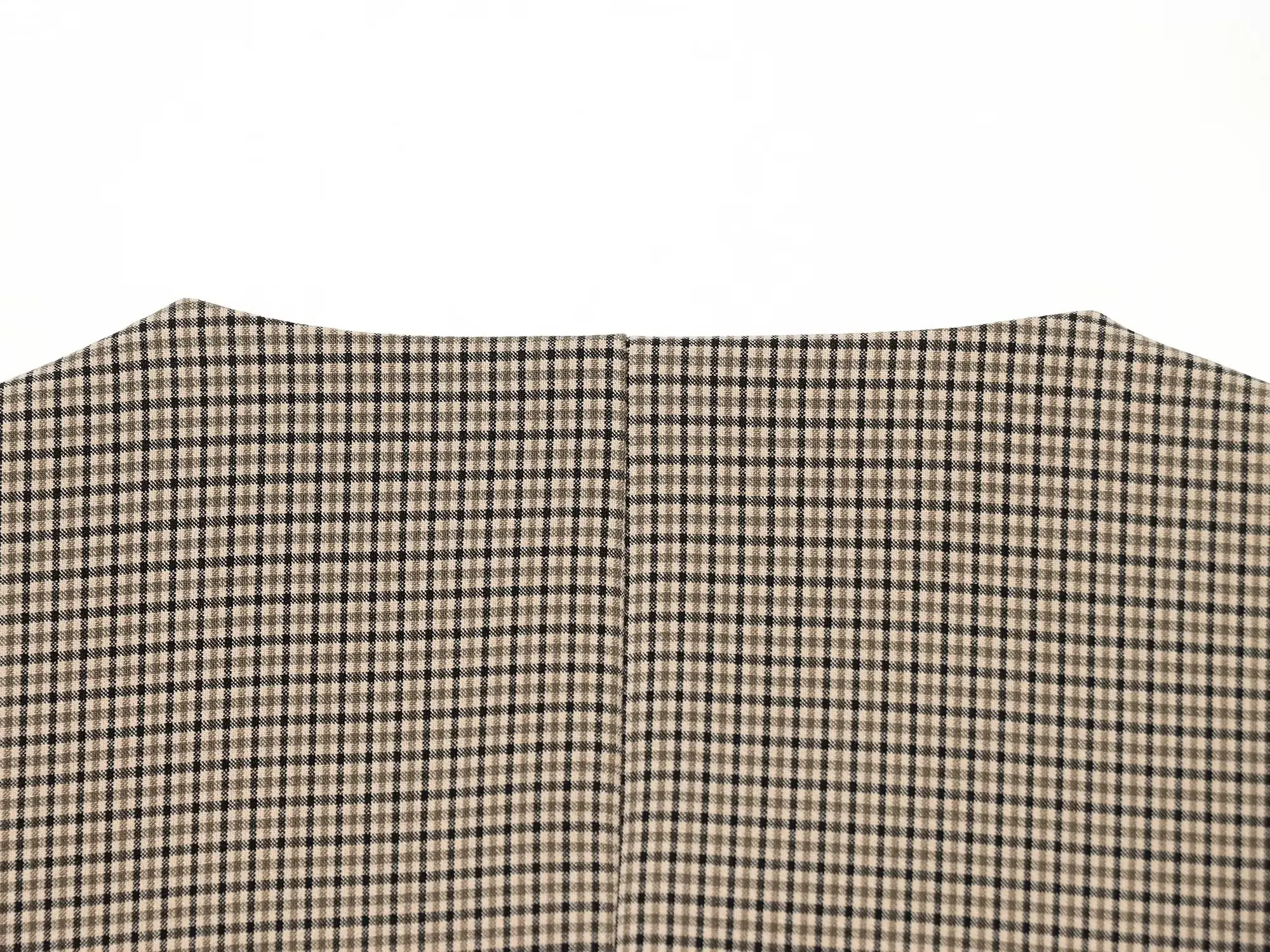 BSAY 2026 Vintage Büro-Damenanzug mit kariertem, doppelreihigem, kurz geschnittenem Gilet und hochtaillierter, weit geschnittener Hose mit Gürtel. – Detail 14