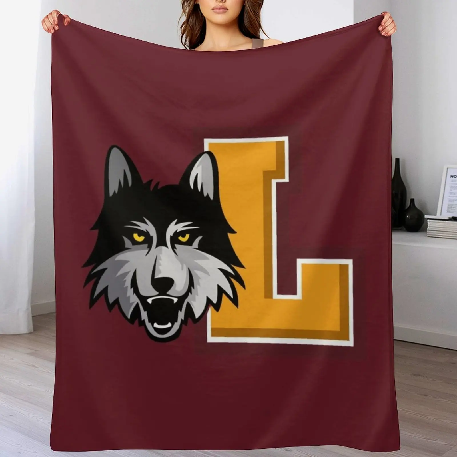 

Loyola Chicago Magnet \t Throw Blanket Bed covers Soft Plaid on the sofa Sofas Blankets