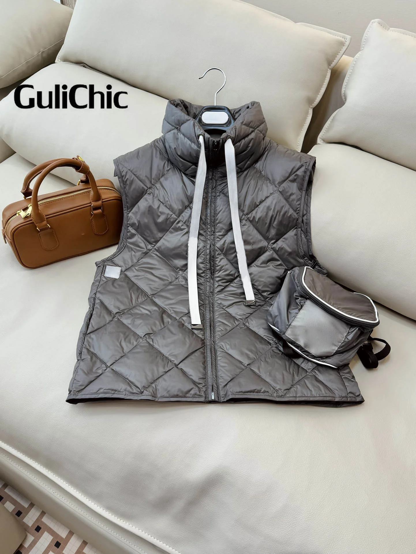 9.24 GuliChic Autumn Winter 2024 Women\'s 90% White Goose Down Vest Stand Collar Sleeveless Zip-up Jacket Coat