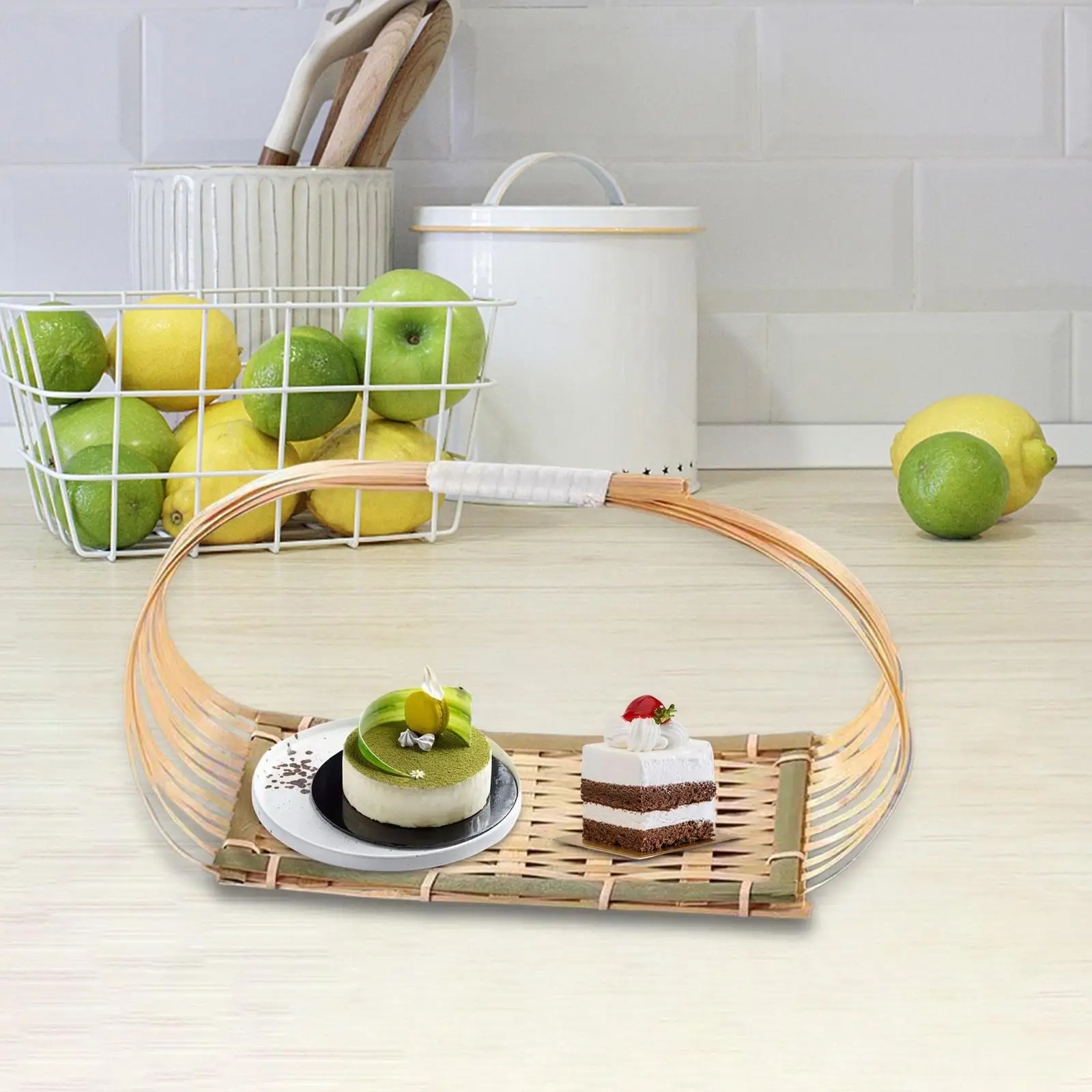 Handwoven Basket Bread Tray Decoration Dessert Tray Serving Tray for Countertop Party Favors Buffet Supermarket Family Gathering