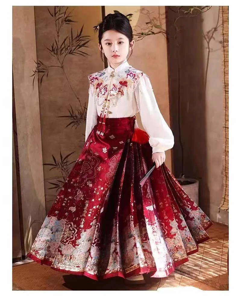 Chinese Hanfu imitates Ming Dynasty retro horse face skirt girl's set