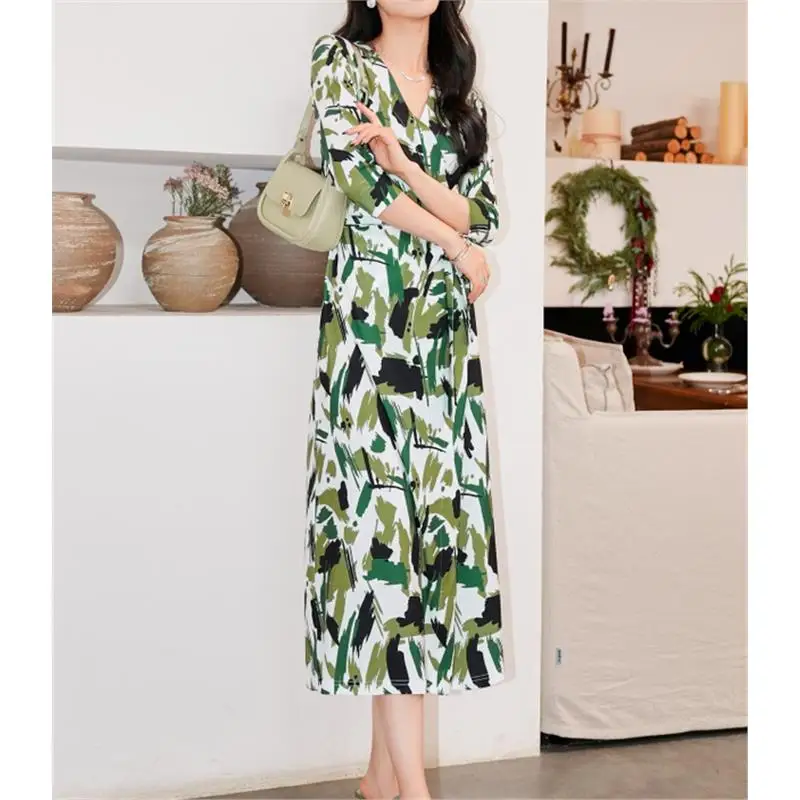 

Женское модное платье-рубашка миди с цветочным принтом, приталенное, с воротником, весна-лето, в стиле DVF