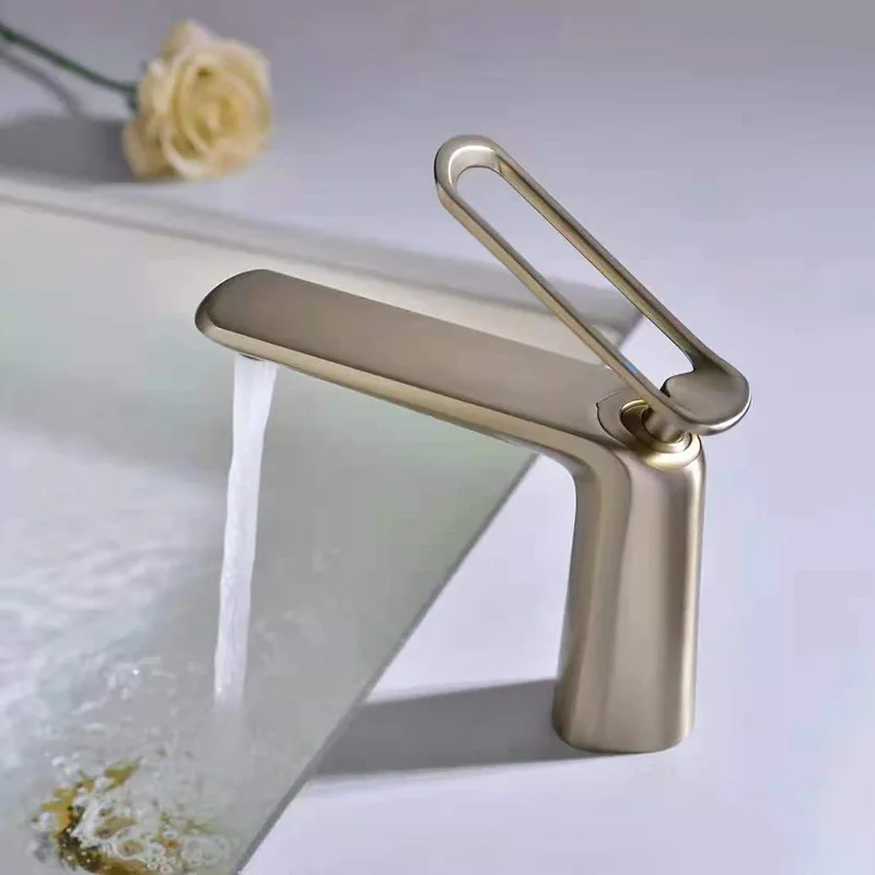 

Copper Faucet Electroplating Bathroom Washbasin Sink Faucet Cold&Hot Mixer Water Tap