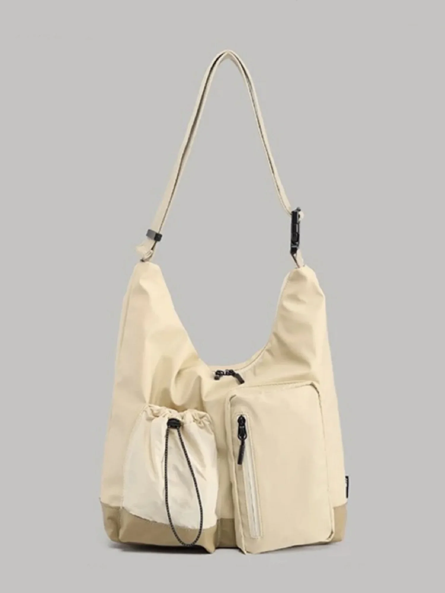 

2025 New Niche Design Large Capacity Commuting Shoulder Crossbody Bag Multi Pocket Soutdoor Lightweight Bags