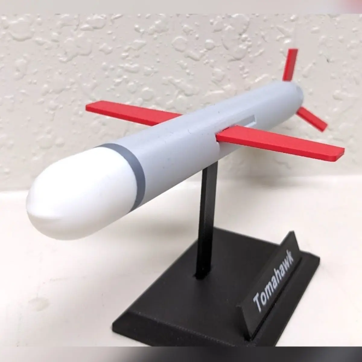 Модель круивной ракетки FANDAO Tomahawk 1:30 - коллекционное военное украшение ракели для любителей военных нас, реквизит с 3D принтом, подарок