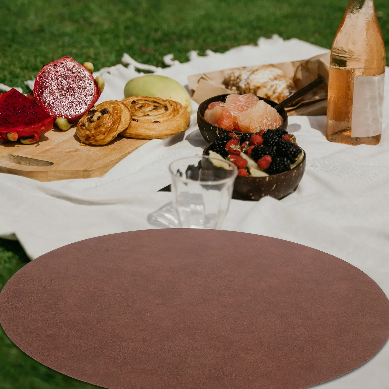 Round PU Faux Placemat Set 15 Inch Dark Brown Washable Place Mats for Dining Table Kitchen Party Table Top Protector