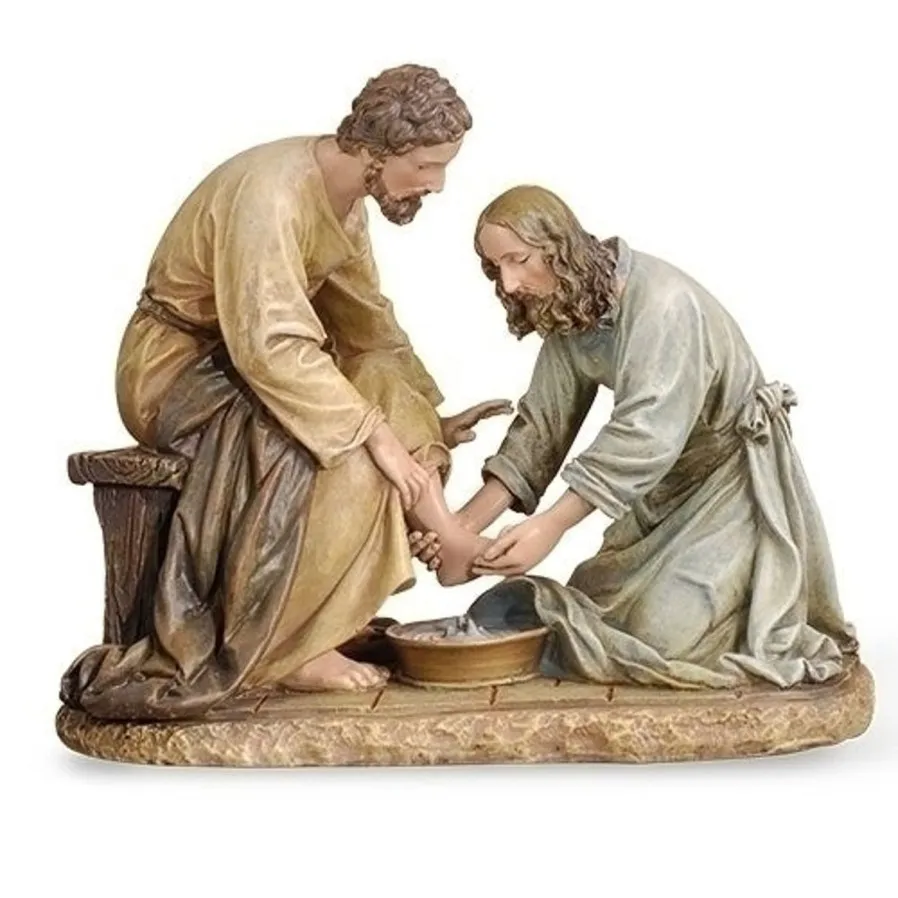 Statue of Jesus washing the feet of his disciples 8.25 inches