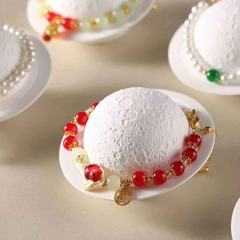 

Gypsum Jewelry Display Stand portable Bracelet Jewelry Storage Rack Trinket Display Prop frame fragrant Jewellery showcase shelf