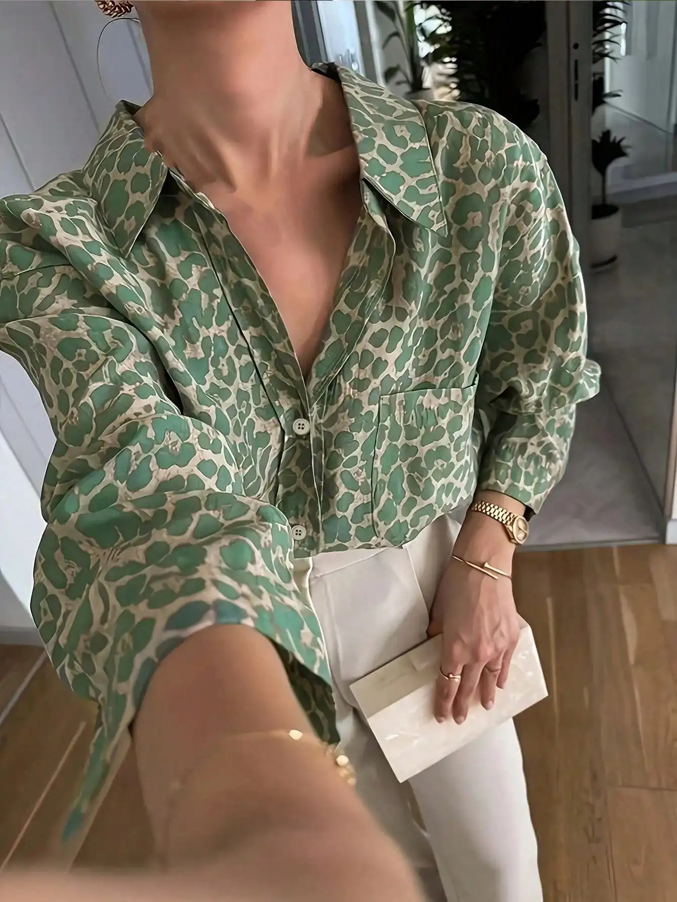 

Women's Green Abstract Animal Print Long Sleeve Button-Up Blouse with Chest Pocket