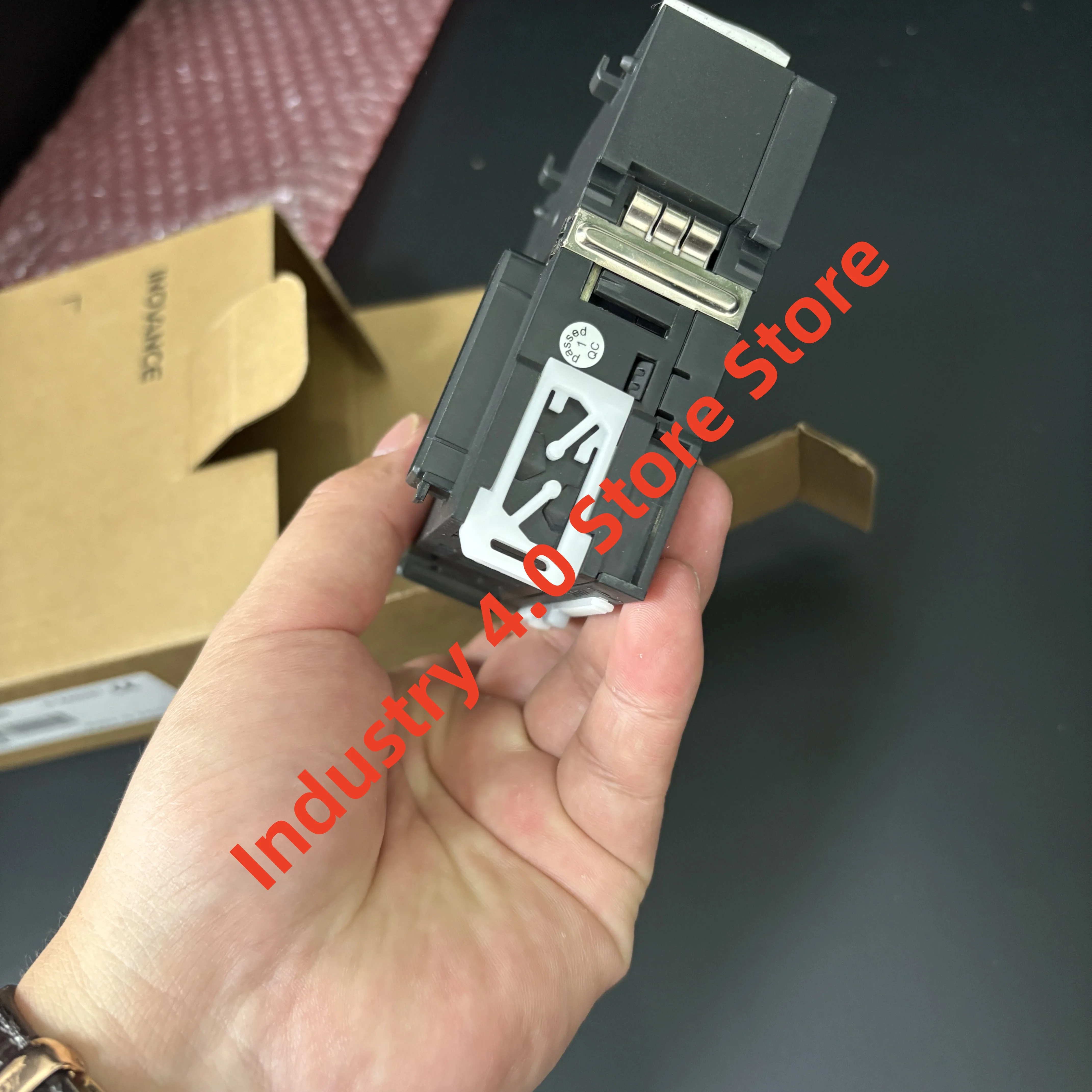 Modulo AM600-4DA nuovo originale