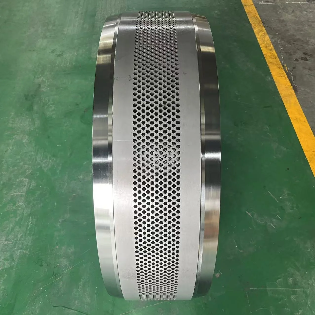 انخفاض سعر حلقة يموت PTN 850-120 المصنع مباشرة لآلة بيليه خشب الصنوبر X46Cr13 مصفوفة القرص PTN 850-120