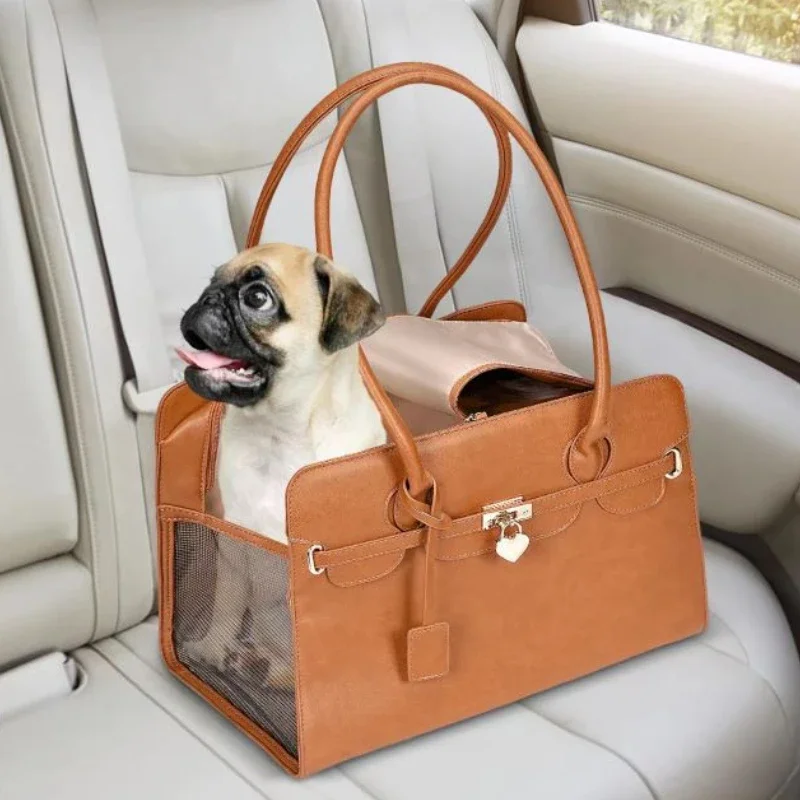 

New Luxury PU Leather Pet Carrier Bag Breathable Handbag For Puppy Cat Fashion Dog One-shoulder Bag Portable Pet Travel Handbag