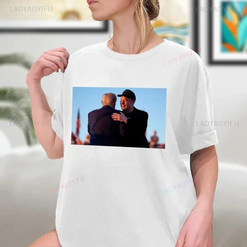 Elon Musk und Donald John Trump Hug T-Shirt Hochwertige Baumwolle Frau Mann Grafik T-Shirts Make America Great Again Kurzarm