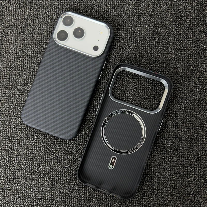 Magnetic Carbon Fiber Frosted Hard Case For iPhone 18Pro 17 16Pro 17Pro Max For Magsafe Wireless Charging Metal Lens Frame Cover