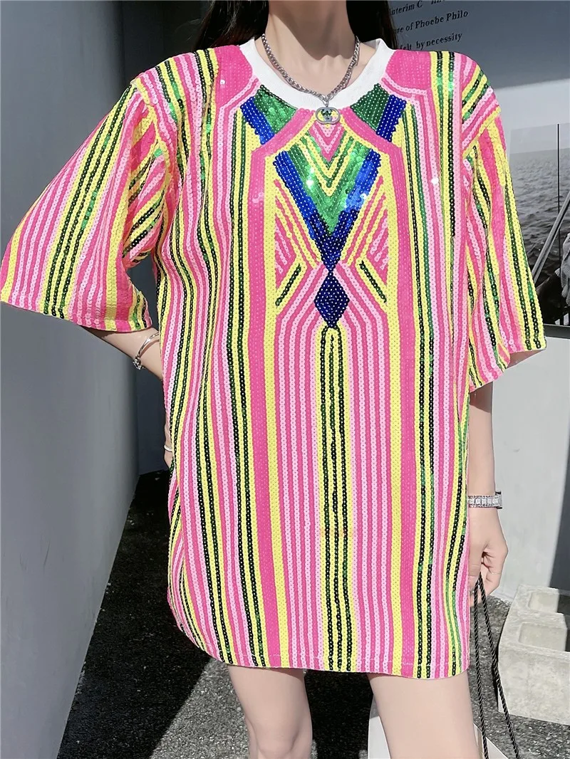 

Новая модная женская футболка 2026 года в уличном стиле: шикарный полосатый узор, блестящие пайетки, свободный крой, летняя женская одежда, топы