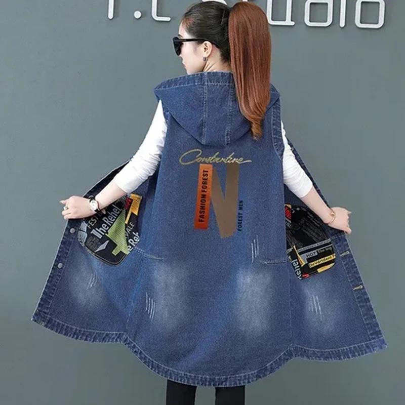 Gilet lungo in Denim da donna cappotto 2024 autunno retrò grande tasca con cappuccio senza maniche giacca Jeans donna stampa Bomber giacca a vento