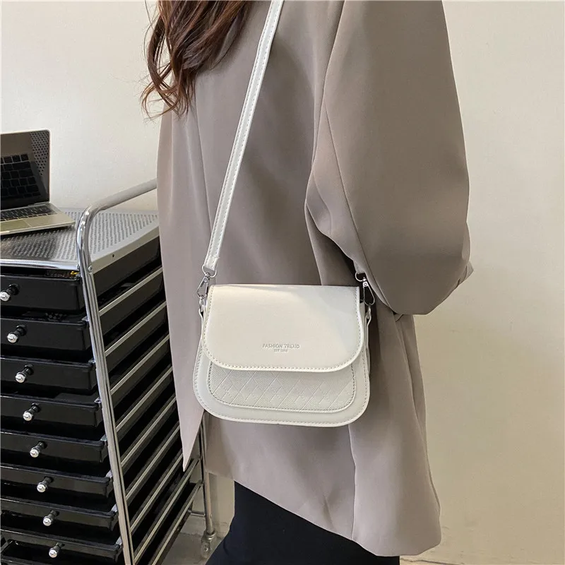 Women Luxury Design Crossbody Shoulder Bags PU Leather Female Vintage Saddle Bag Solid Color Messenger Bag Small Handbag bolsas