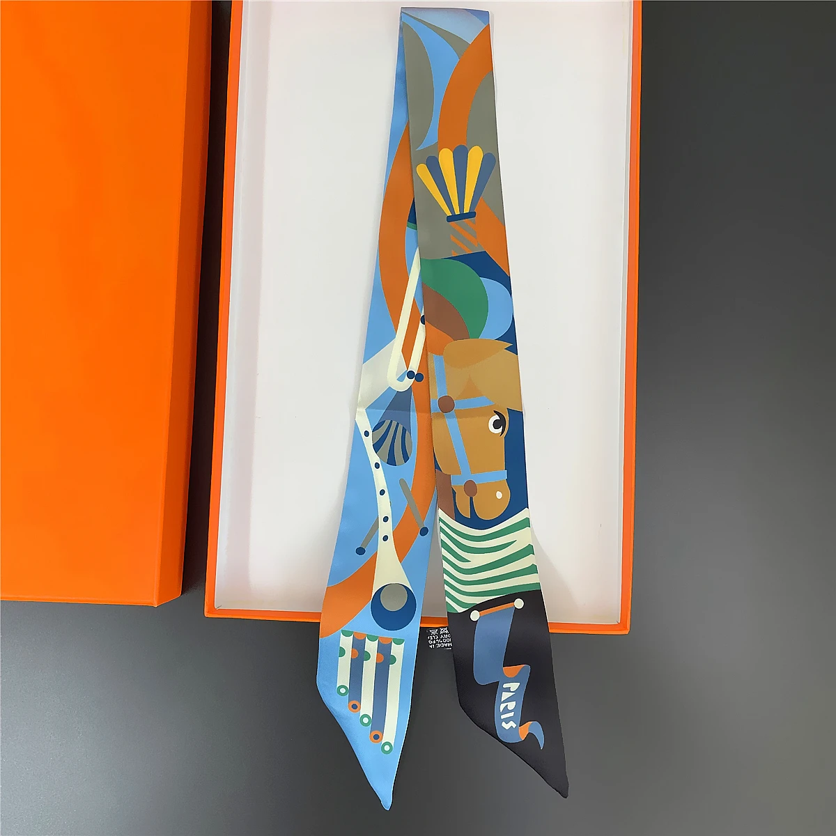 Marke Design Twill 100% Seide Schal Luxus Mode Schal Frauen Foulard Dünne Tasche Schals Neue Heiße Halstuch Haar Stirnband