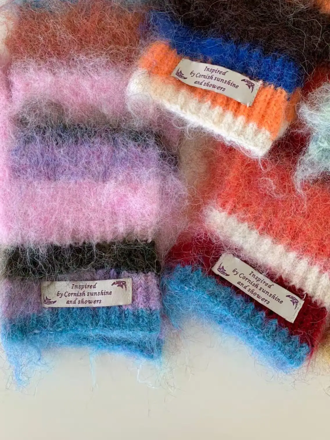 Gestreiftes Regenbogen-Mützen, Hut, Handschuhe, zweiteiliges Set für Damen und Herren, Winter, warme Skullis-Hüte, Unisex, kältebeständige Outdoor-Handschuhe, Kappen-Set – Detail 9
