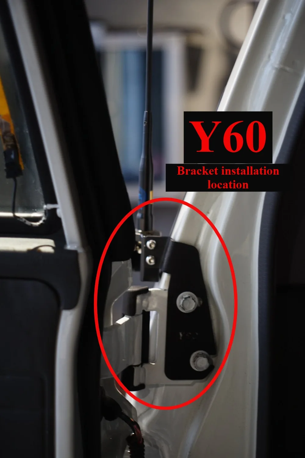 For 1988-2004 Nissan Patrol Y60 tailgate antenna bracket NISSAN SAFARI Y60 tailgate antenna fixed metal bracket