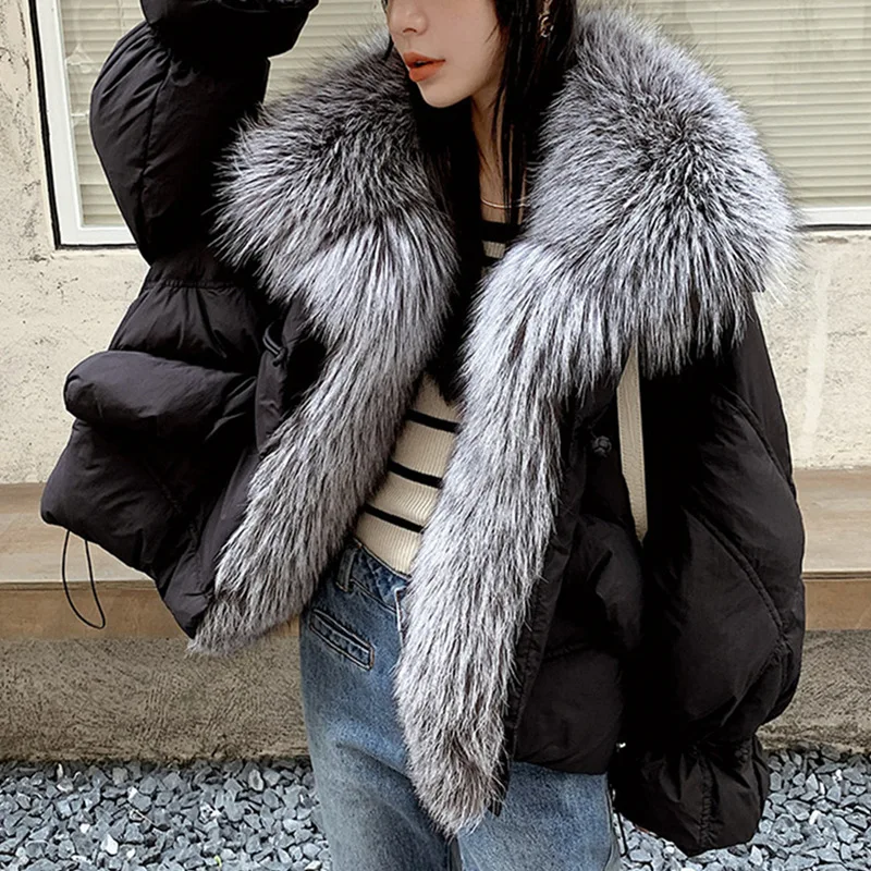 

2024 Haining Fur Winter New High end Fox Fur Grass Silver Fox White Goose Down Short Down Coat Women