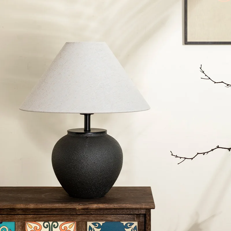 

New Chinese-style wabi-**** terracotta table lamp thick ceramic living room hotel homestay bedroom bedside ambient lighting