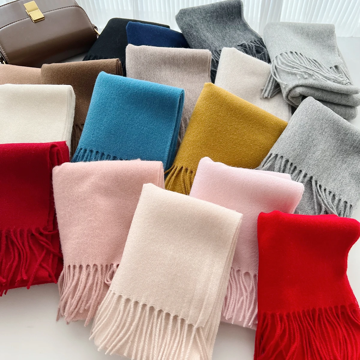 

100% Wool Solid Color Scarf for Women Men New Autumn Winter Couple Soft Warm Neck Scarf Fashion Shawl Hijab Bandana Hair Wrap