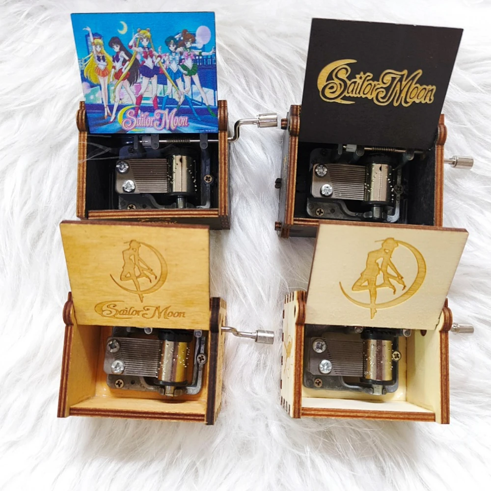 

Аниме Сейлор Мун, музыкальная шкатулка с ручным управлением, твердая древесина, античная резная деревянная музыкальная шкатулка с ручным управлением, фигурка, подарки на Рождество и день рождения