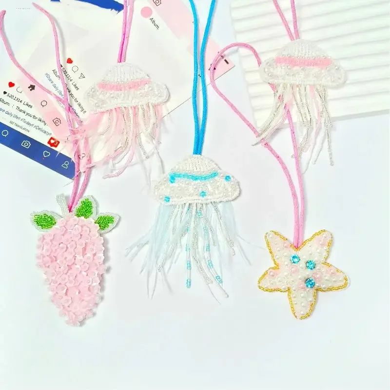 

3D Jellyfish Starfish Shells Beaded Hanging Rope Handmade Rhinestone Keychain Crystal Charm Beading Applique Patch Decoration