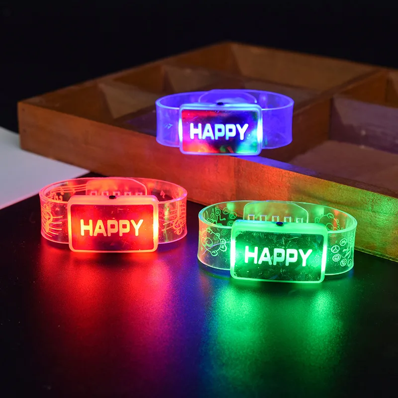 Imagem -05 - Led Glow Light up Pulseira Pulseira Amor Piscando Pulseira Brilhante Brilho no Escuro Festa de Natal Rave 20 Pcs 50 Pcs 100 Pcs