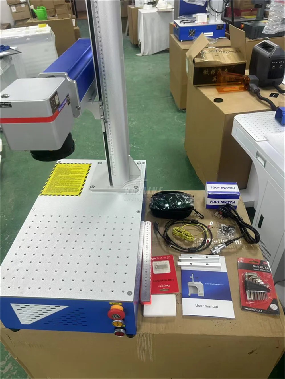 

Лазерный гравировально-маркировочный станок Raycus MAX JPT по металлу, стали, ювелирным изделиям, золоту, для визиток, 50 Вт, 30 Вт, 100 Вт