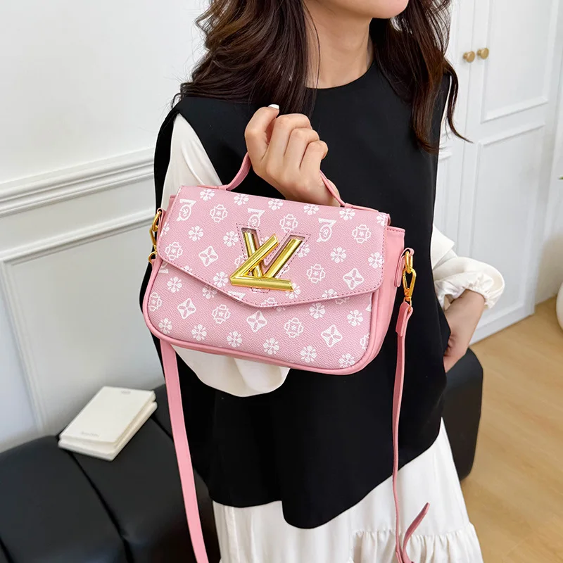 

​​Cross Border Vintage Crossbody Bag Women Compact Shoulder Purse Artisan Woven Texture Gallery Hopping Statement Piece​​