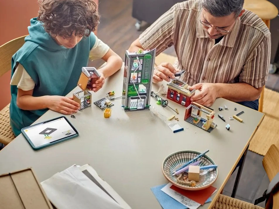 High-Difficulty Building Battle Block Set Compatible with Leqoed Particles 76324